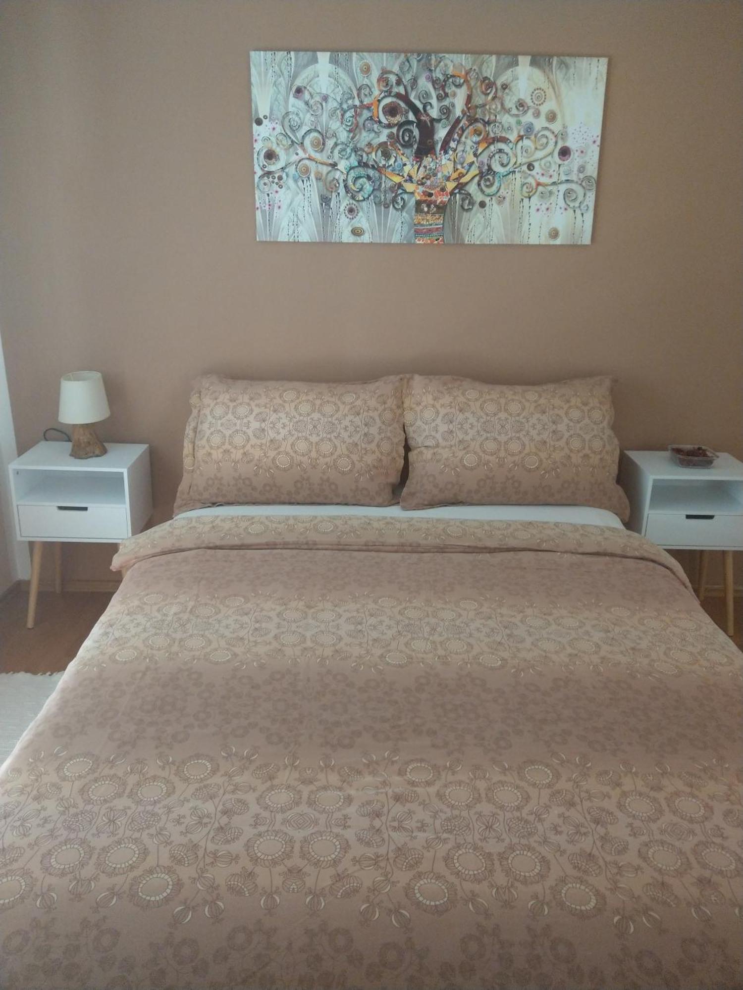 Senkini Dvori Apartment Sutomiscica Екстериор снимка